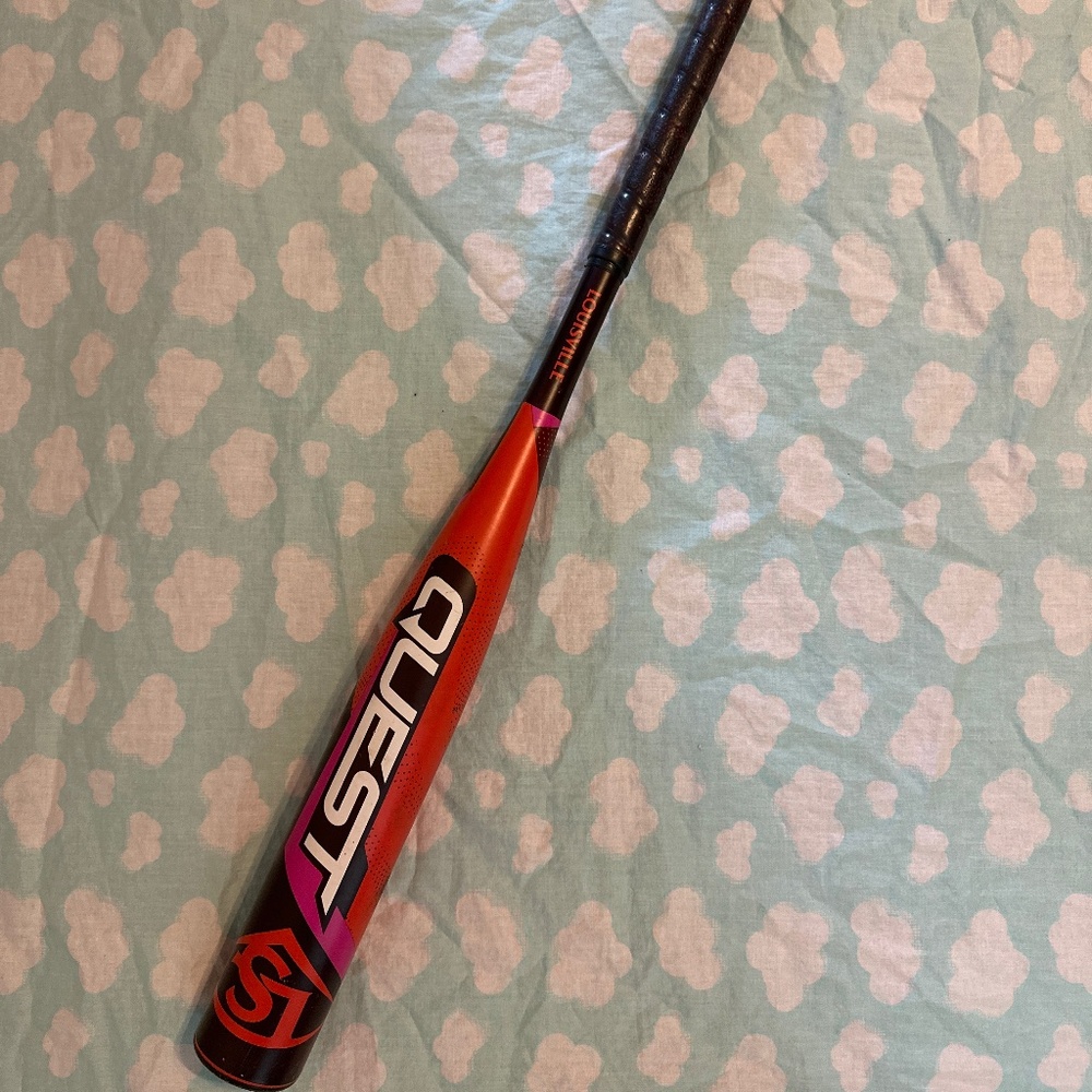 Louisville Quest Softball bat